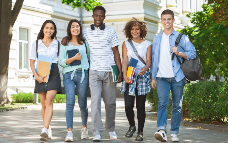 Universidad Latina de Panamá: formando ingenieros industriales para el futuro