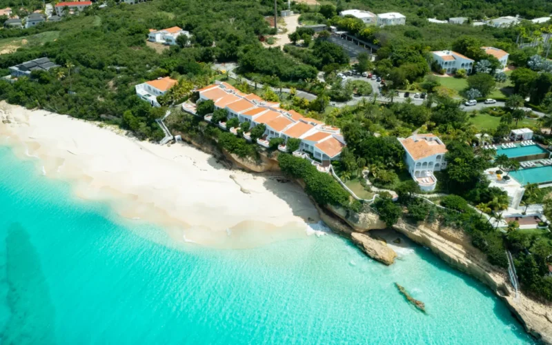 Cómo una casualidad está haciendo millonaria a una isla paradisíaca del Caribe con la IA